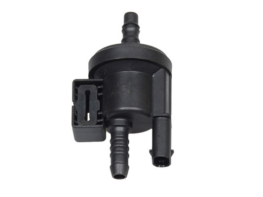 Accessori auto Serbatoio di carbonio Valvola elettronica personalizzata OE: #06H906517B #VW #Jetta