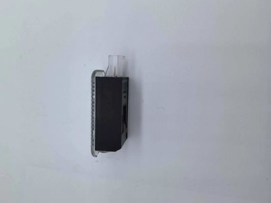 Luce di taglio per porte rosse personalizzata Luce di taglio a LED per auto OE duratura:8KD947415C